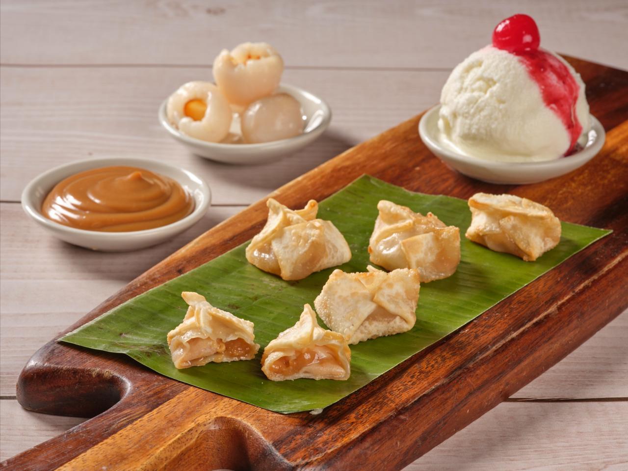 Wontons Rellenos Lychees y Arequipe
